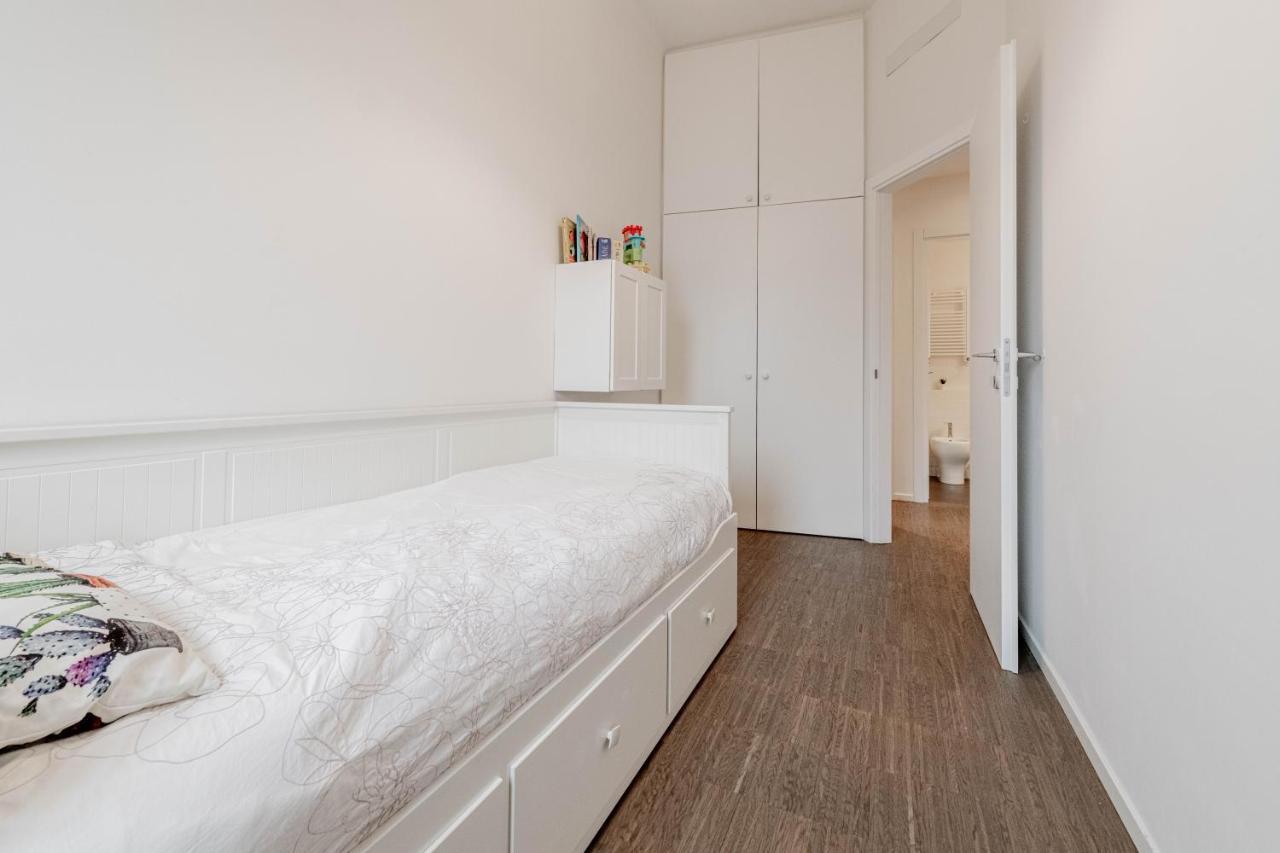 Realkasa De Crescenzi Family Apartment Bologna Bagian luar foto
