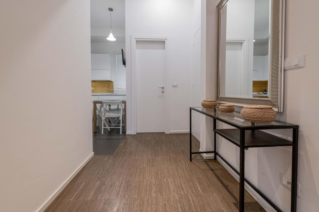 Realkasa De Crescenzi Family Apartment Bologna Bagian luar foto